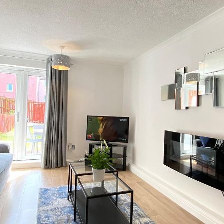 Corstorphine Townhouse: Spacious Stay Near Murrayfield with Garden Edinburgh Exterior photo